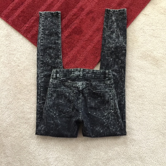 Divided By H&M 2 Acid Wash Skinny Jean W 23 x I 30 - Picture 4 of 5
